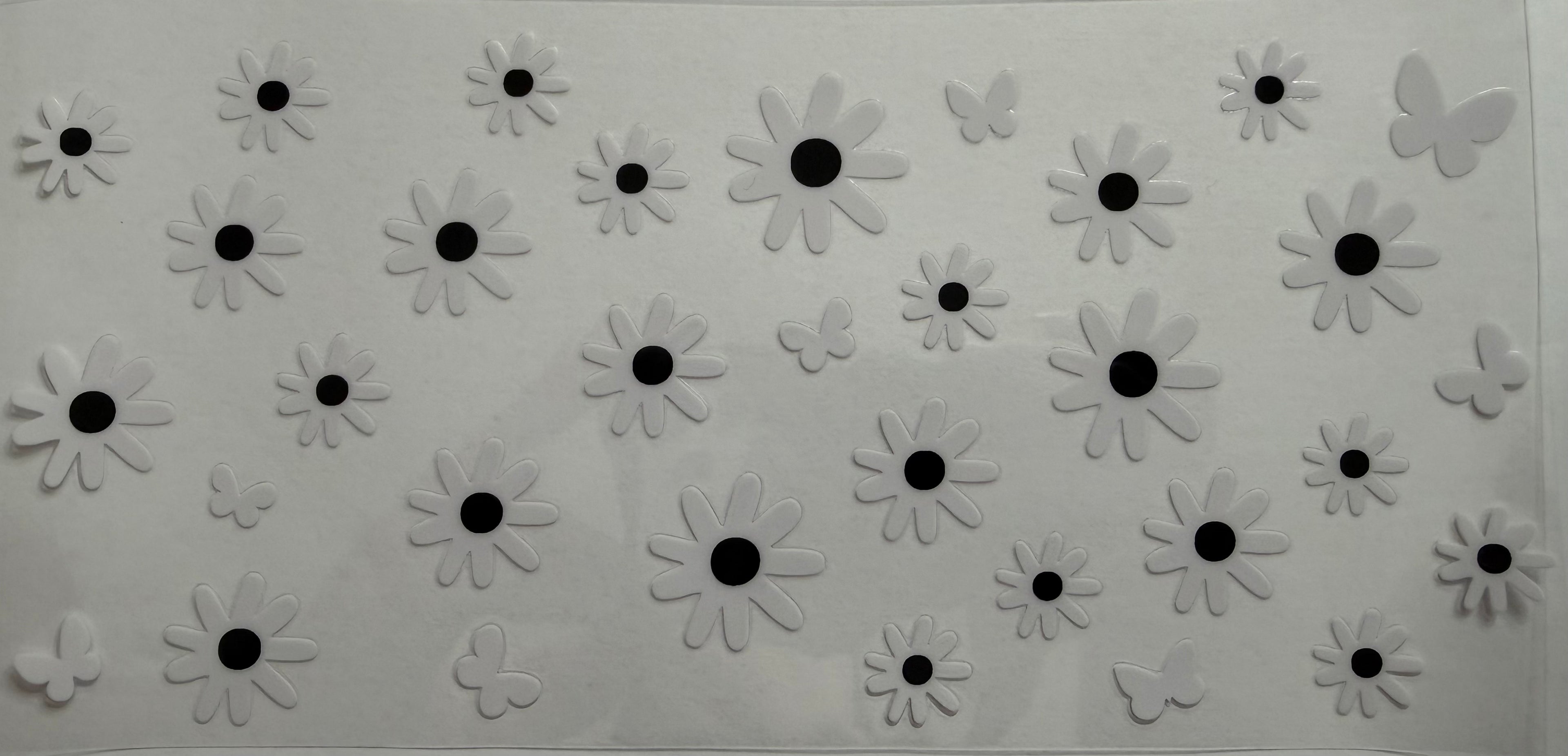 White and black flowers 16oz Uv DTF Wrap