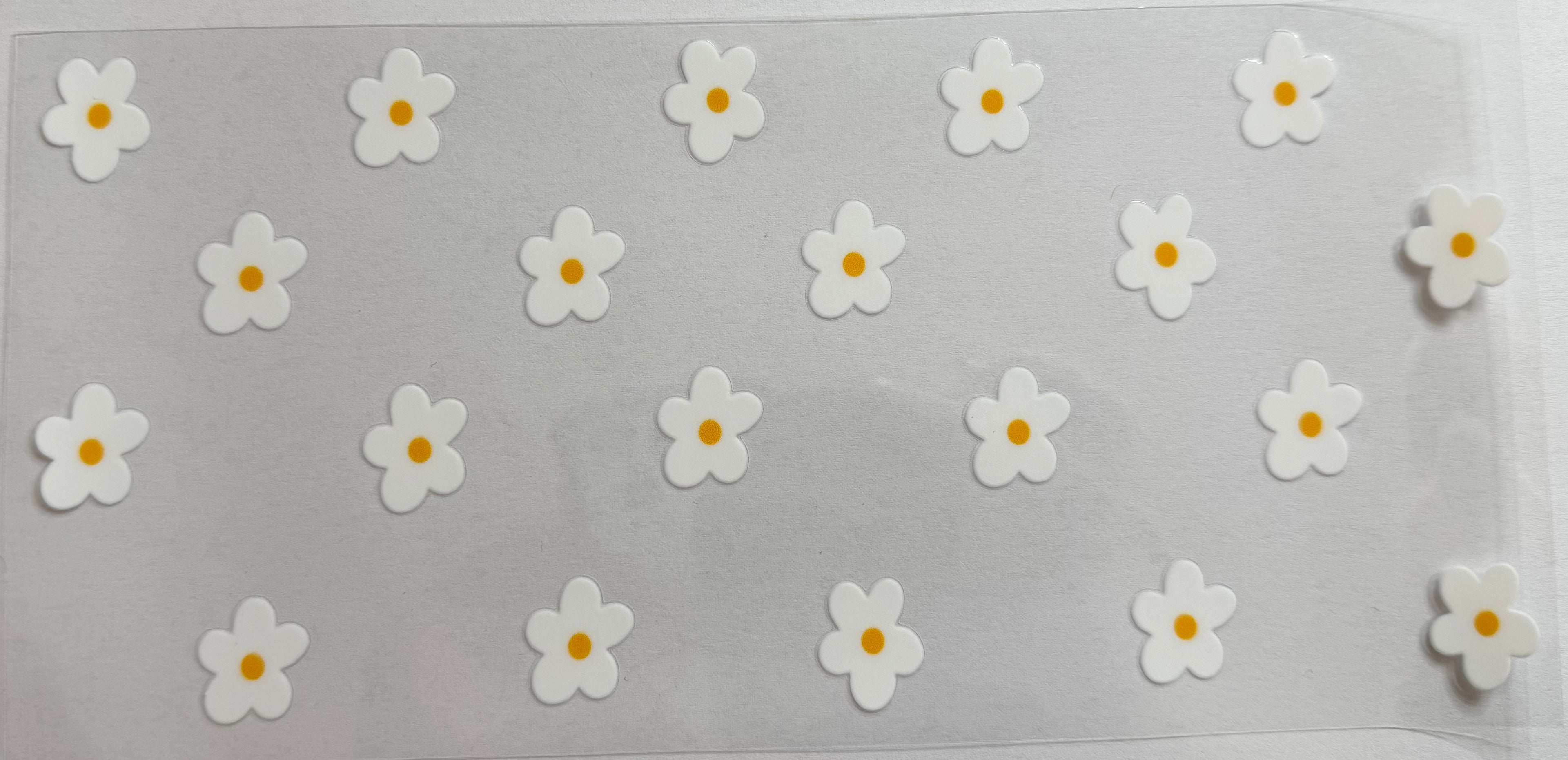 White Flowers 16oz Uv Dtf Wrap