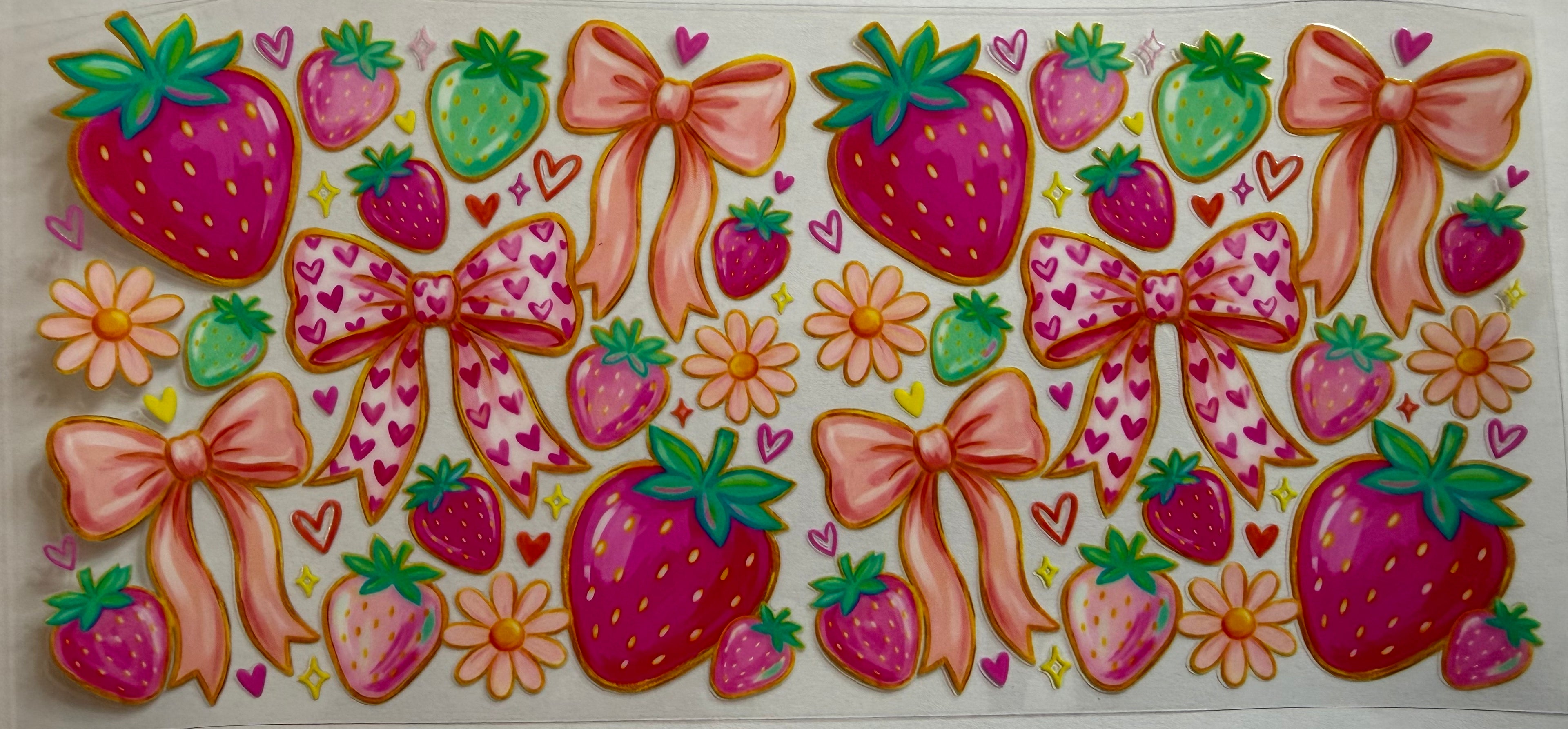 Strawberry's and Bows 16oz Uv Dtf Wrap